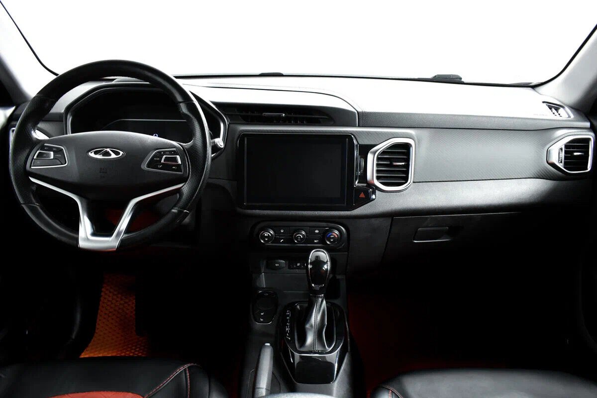 Chery Tiggo 4, I