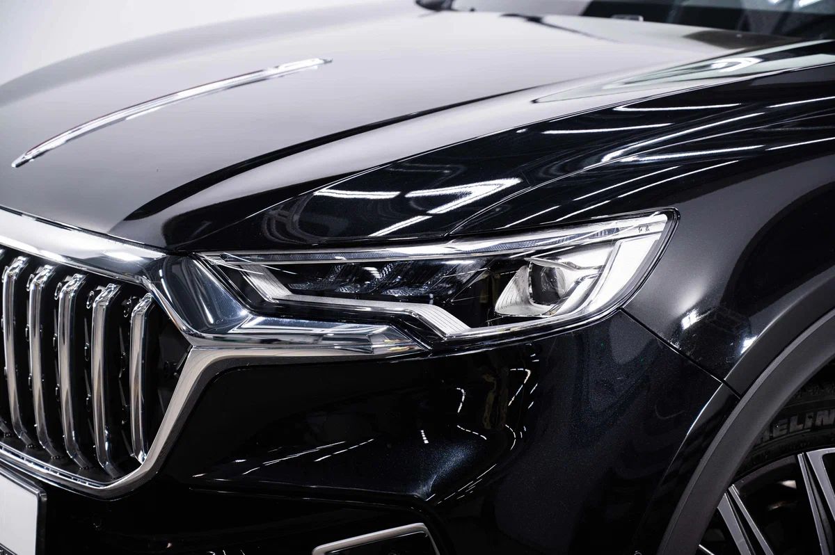 Hongqi HS5, I