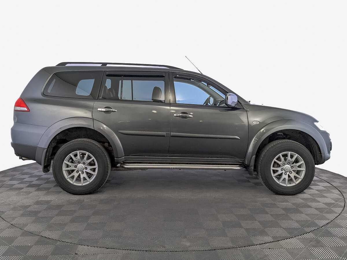 Mitsubishi Pajero Sport