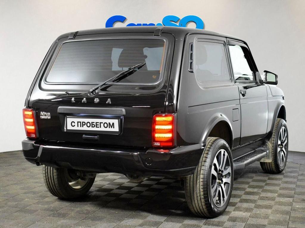 Lada Niva Legend