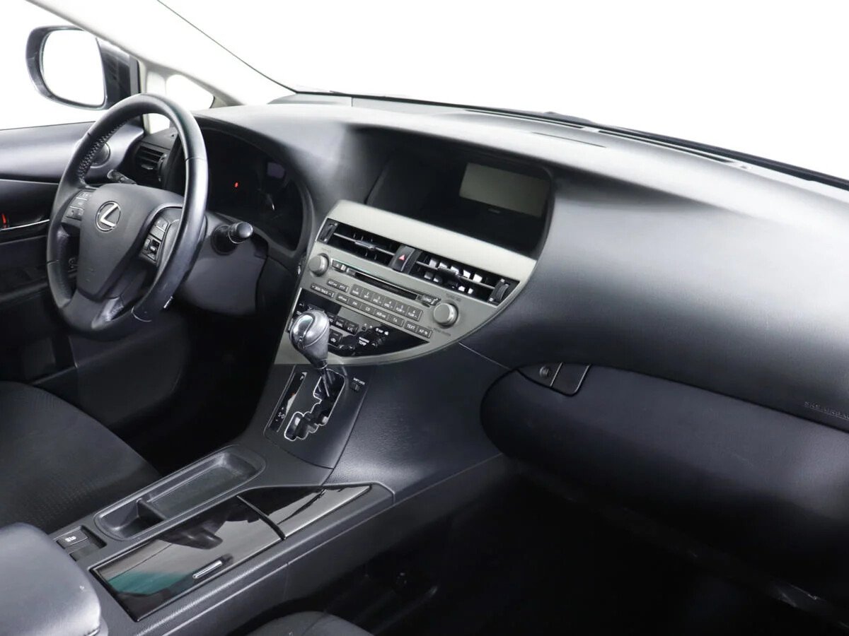 Lexus RX, III