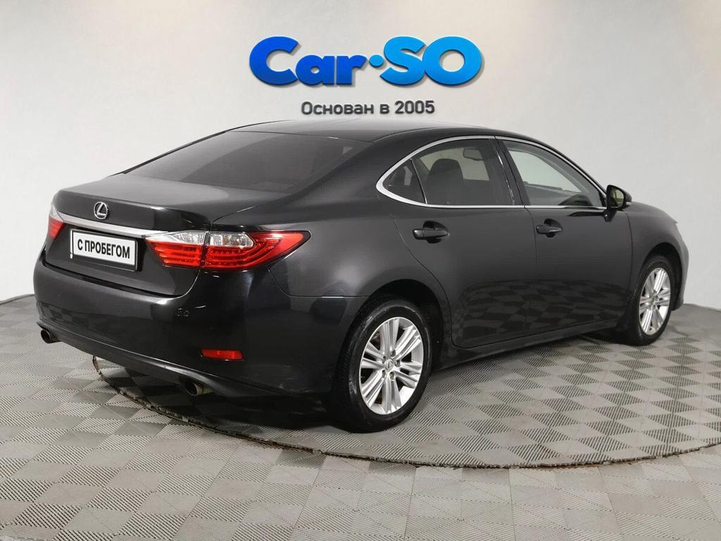 Lexus ES, VI