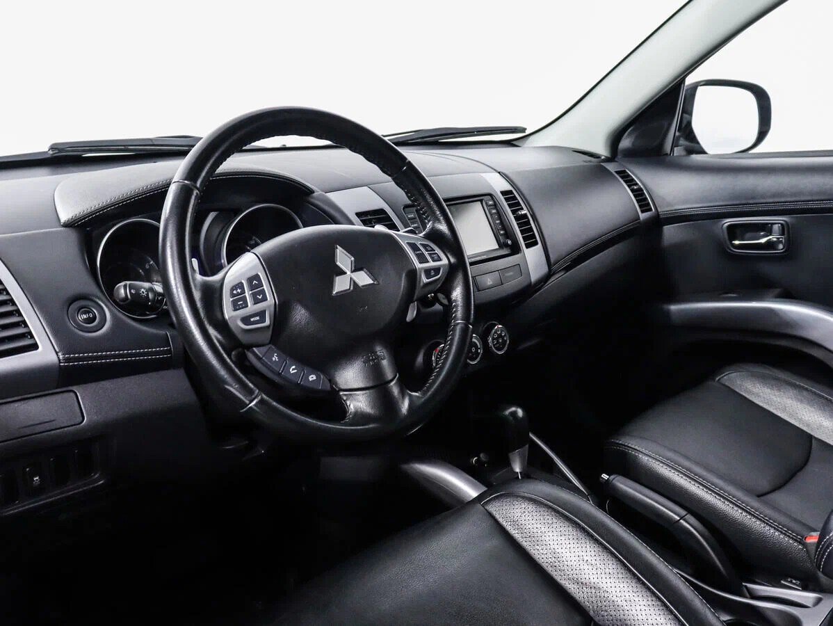 Mitsubishi Outlander, II Рестайлинг