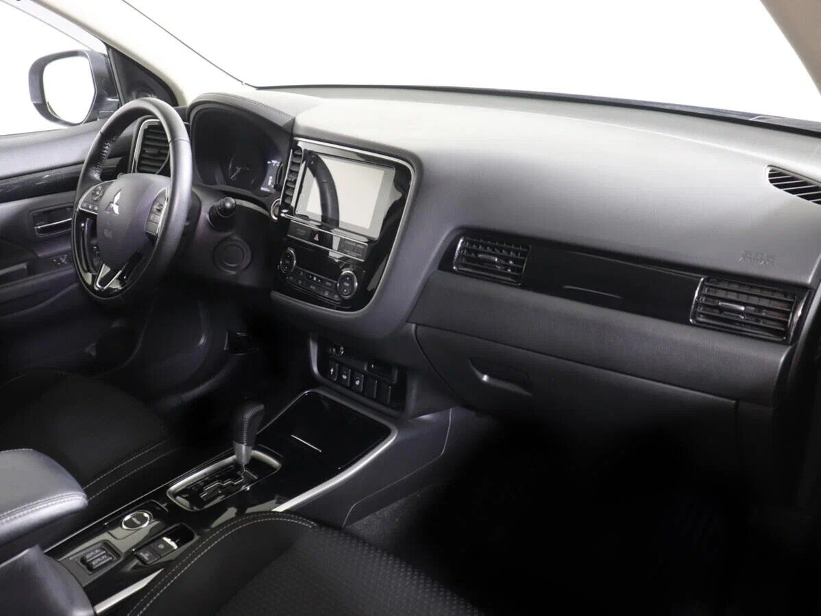 Mitsubishi Outlander, III Рестайлинг 3