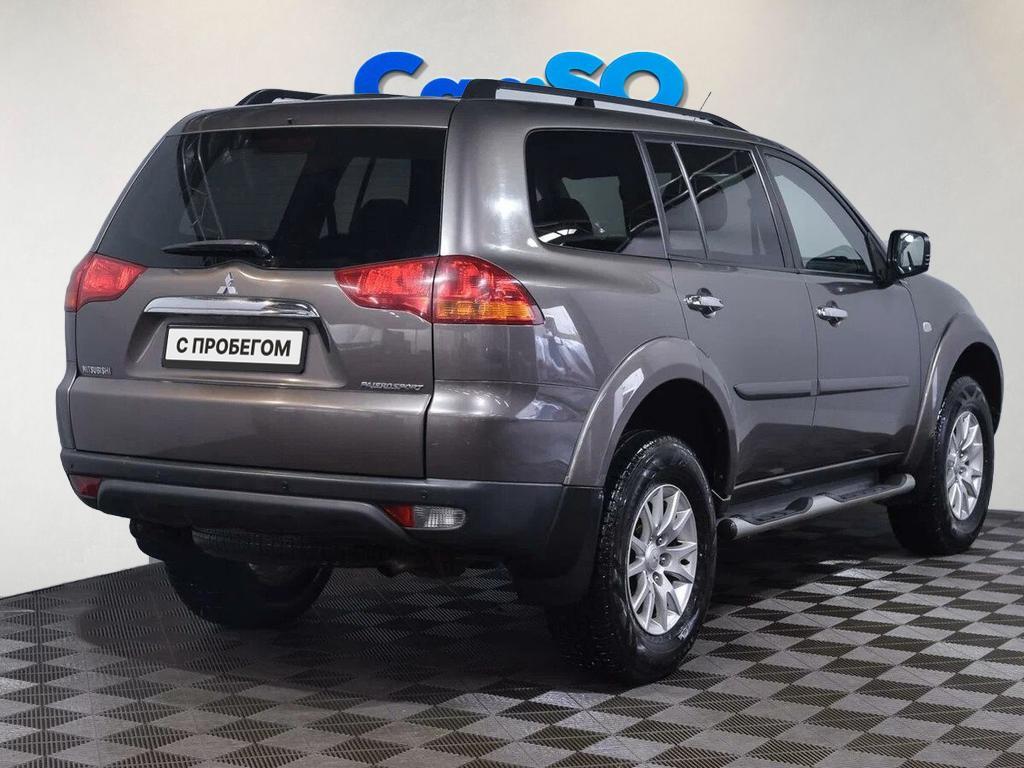 Mitsubishi Pajero Sport, II