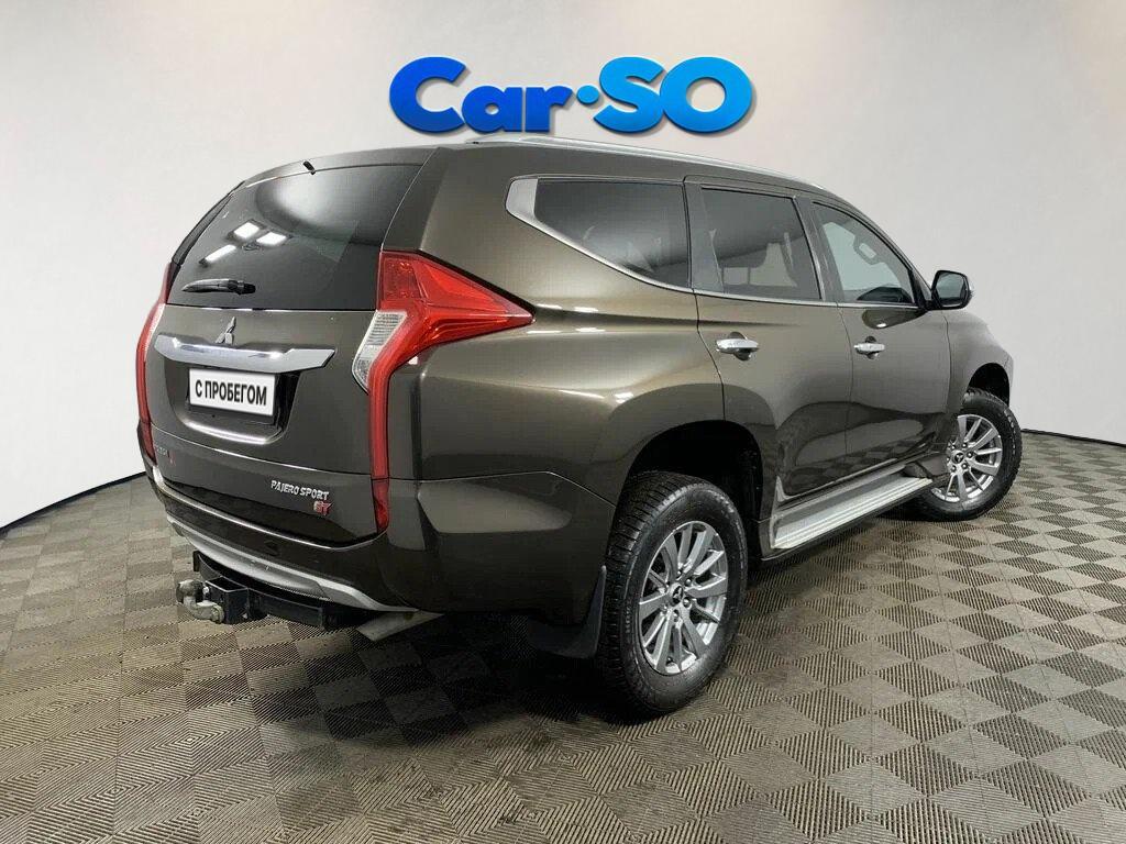 Mitsubishi Pajero Sport, III