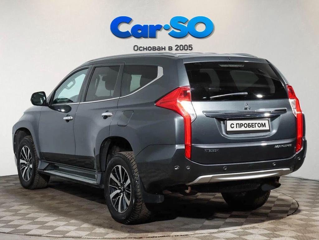 Mitsubishi Pajero Sport, III