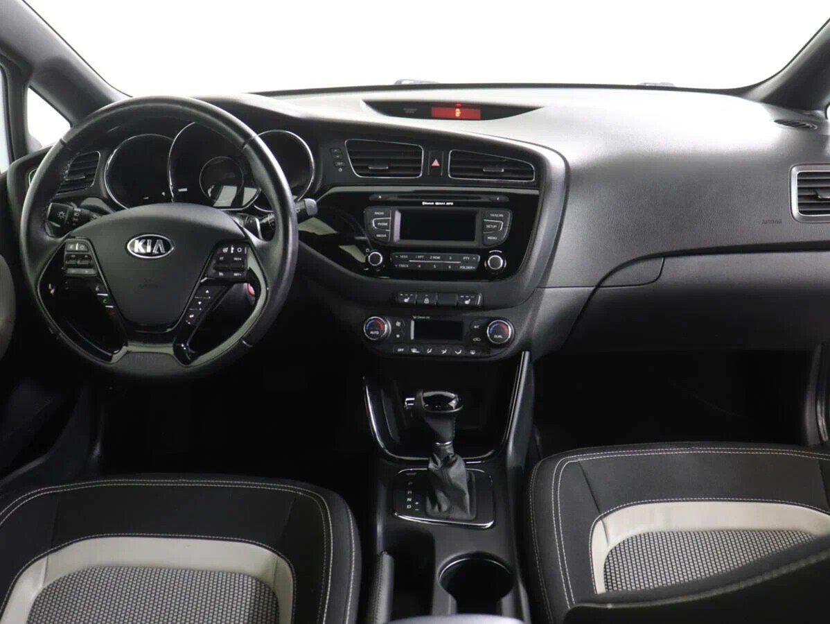 KIA Ceed, II