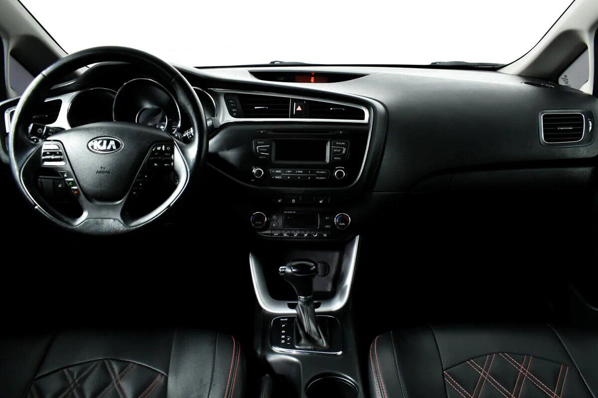 KIA Ceed, II Рестайлинг