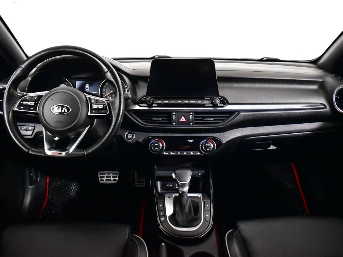 KIA Cerato, IV