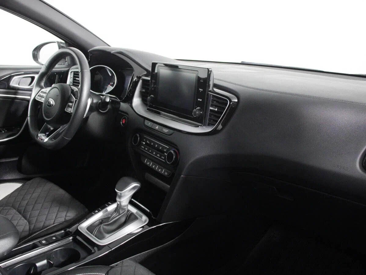 KIA Proceed, I