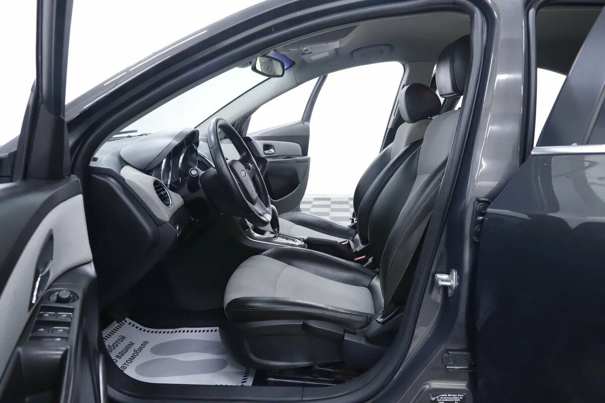 Chevrolet Cruze, I Рестайлинг