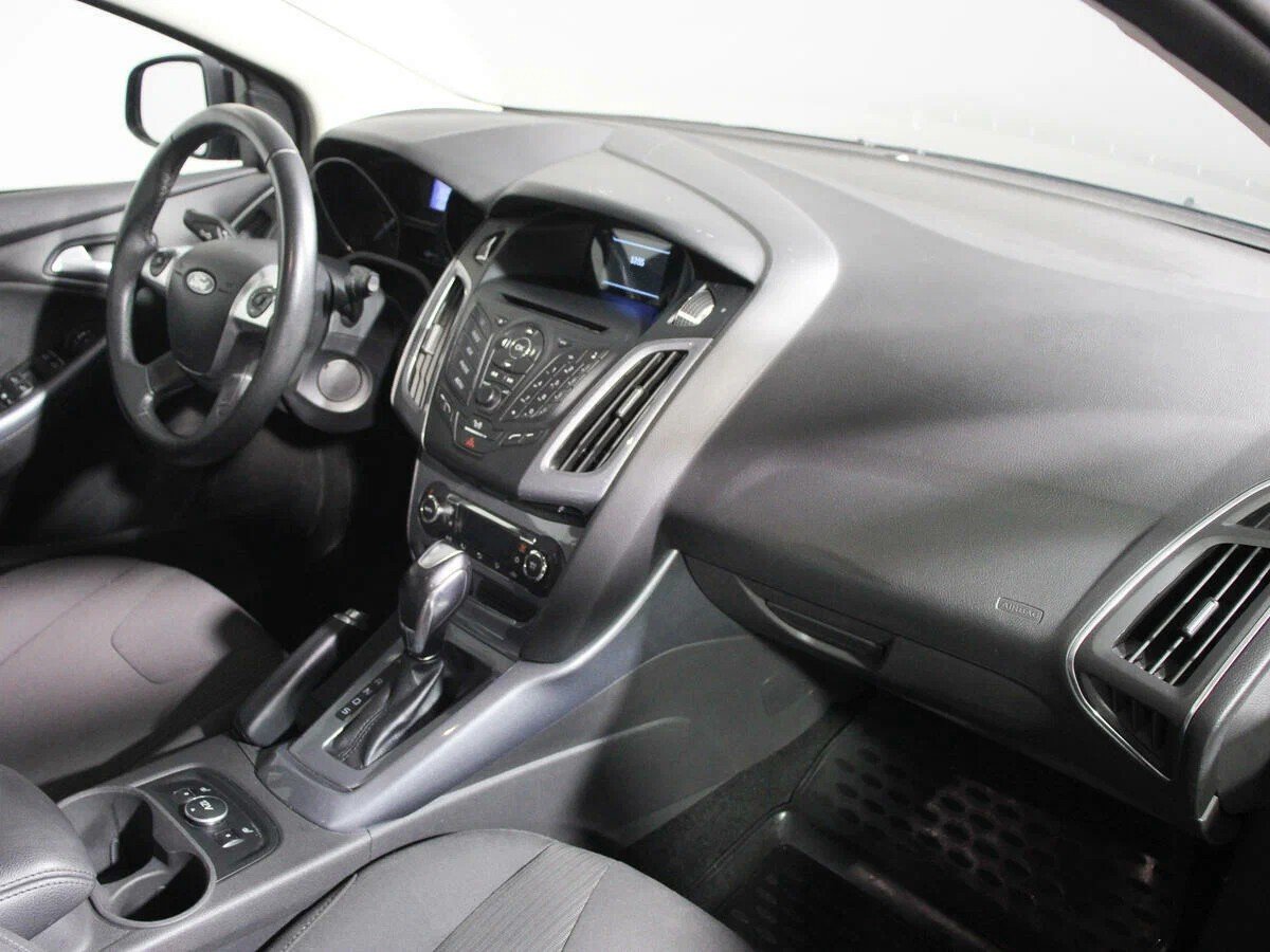 Ford Focus, III