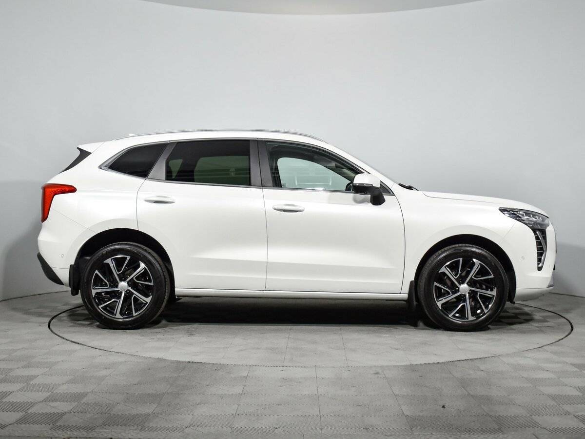 Haval Jolion