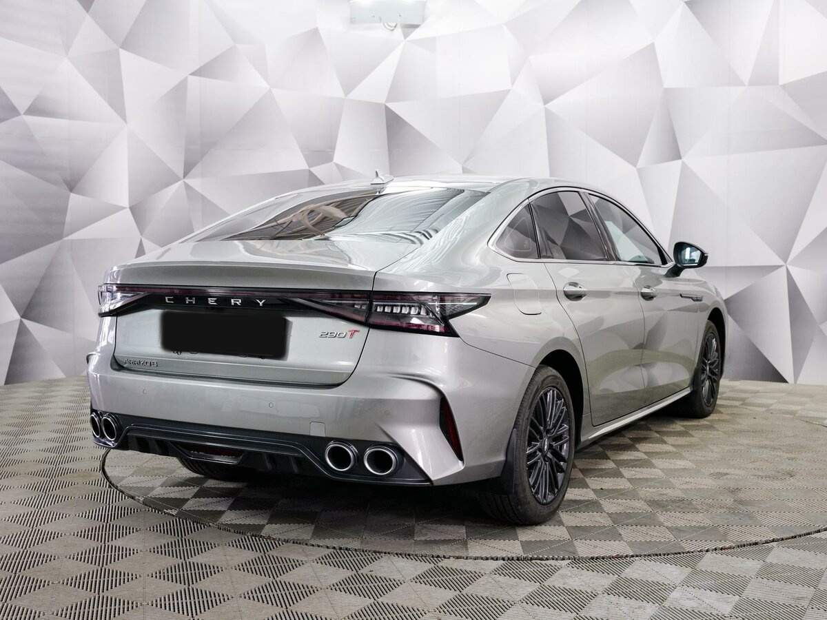 Chery Arrizo 8