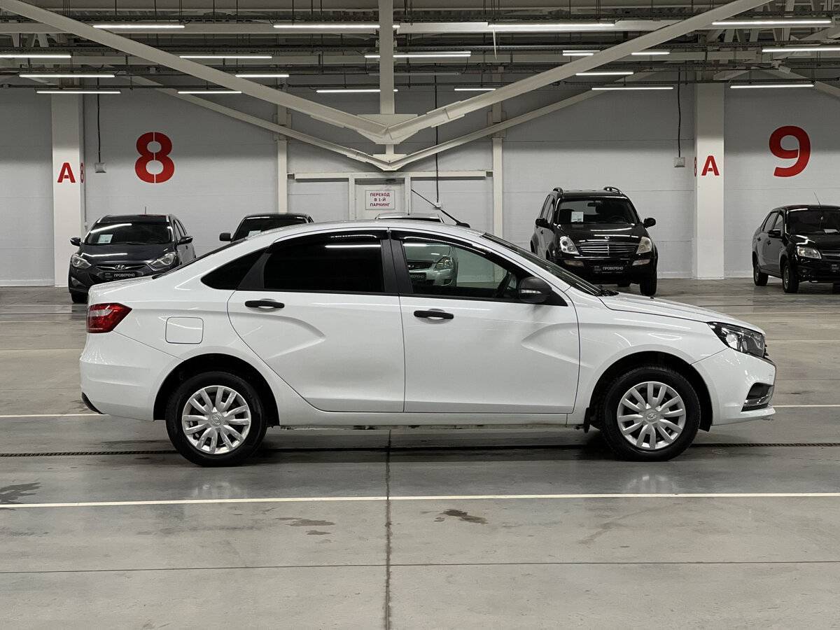 Lada Vesta