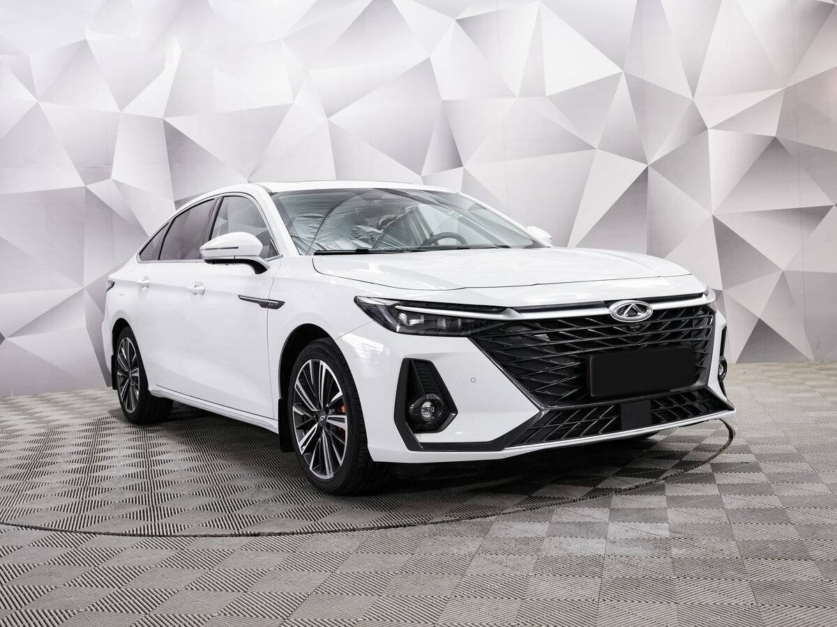 Chery Arrizo 8