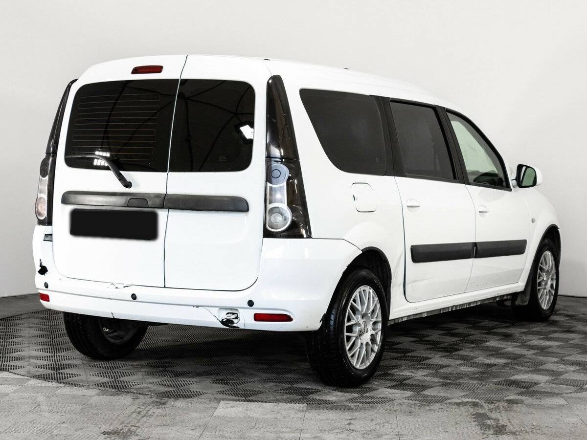 Lada Largus