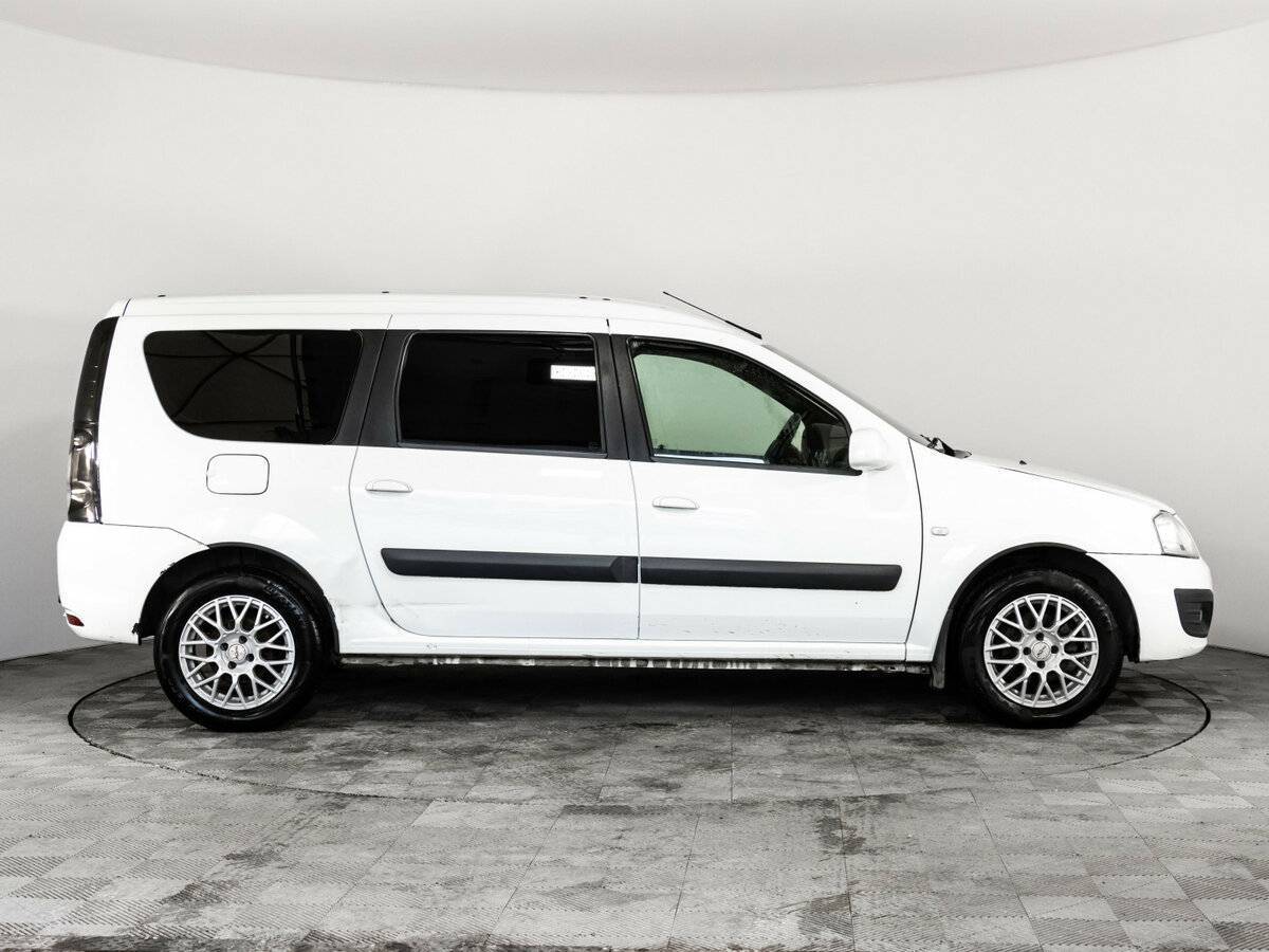 Lada Largus