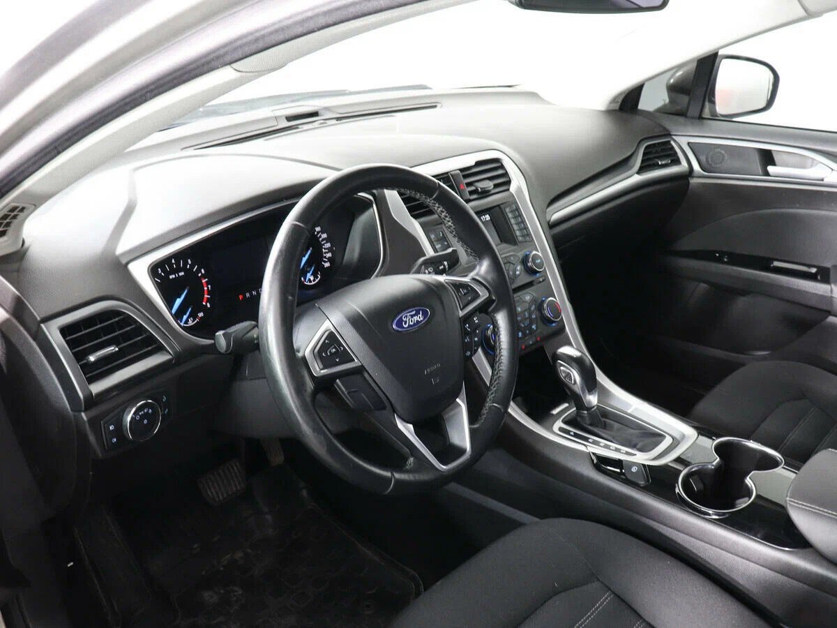 Ford Mondeo, V