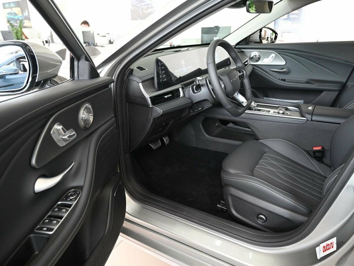 Chery Arrizo 8