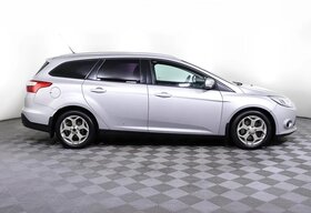 Ford Focus, III