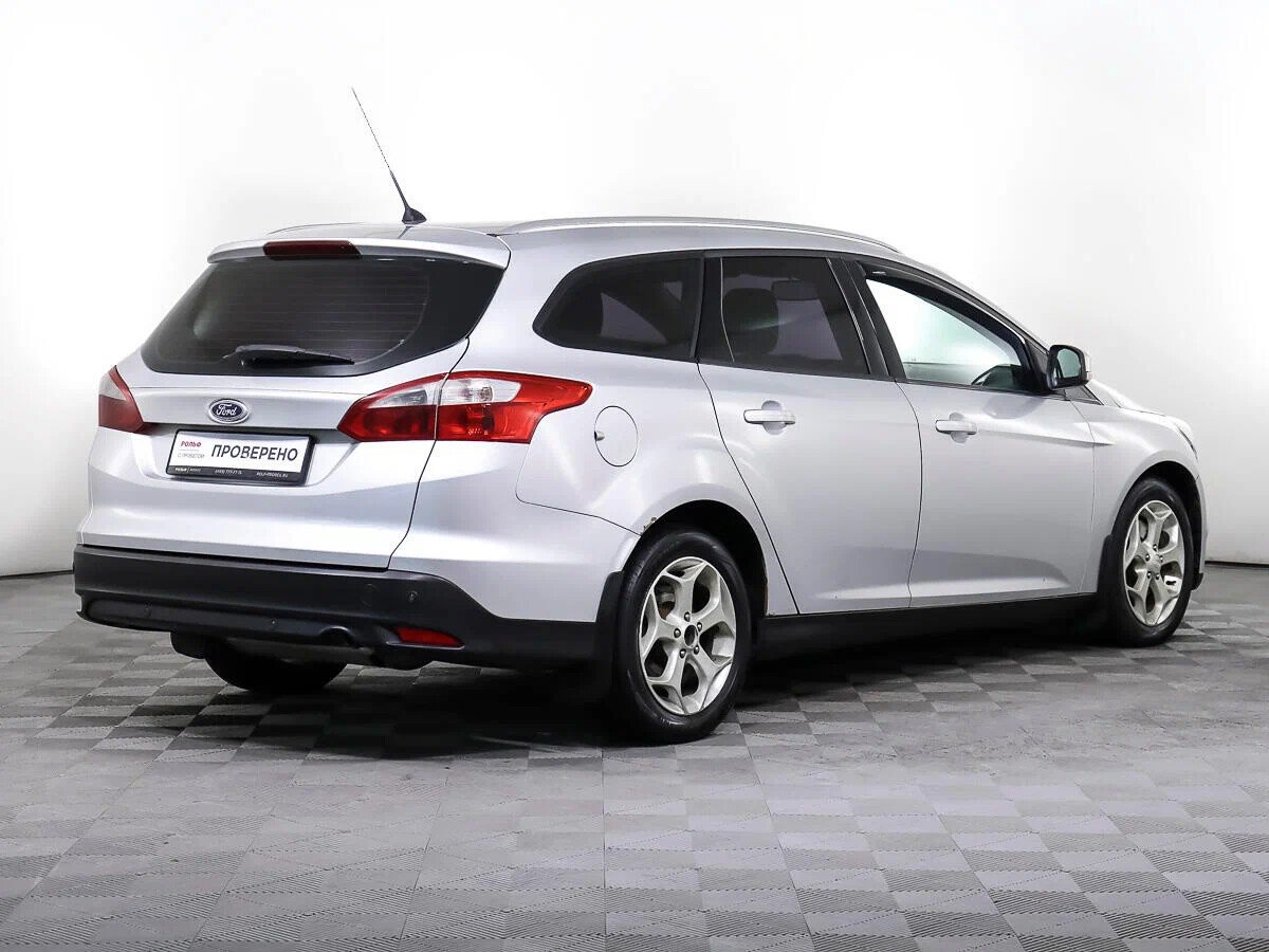 Ford Focus, III