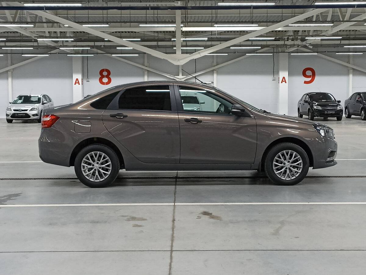 Lada Vesta