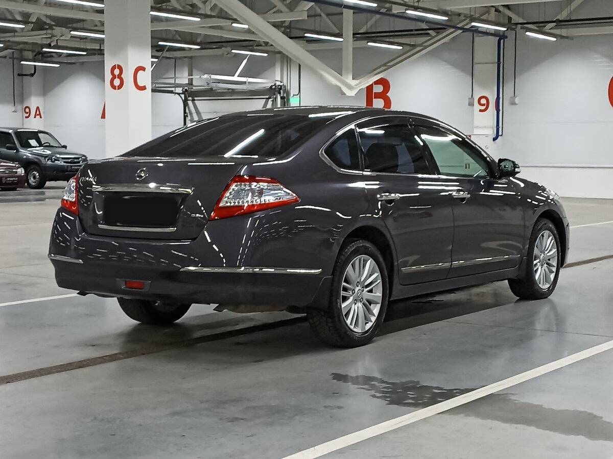 Nissan Teana