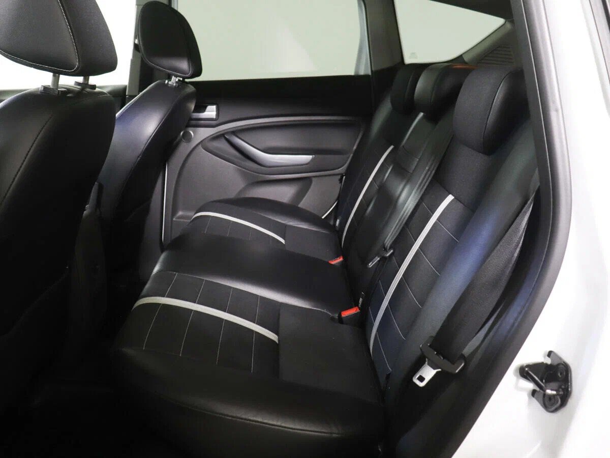 Ford Kuga, I