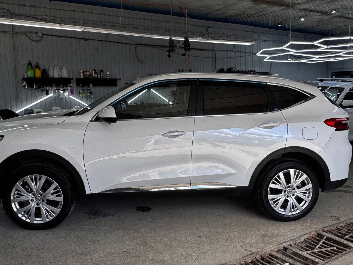 Haval F7
