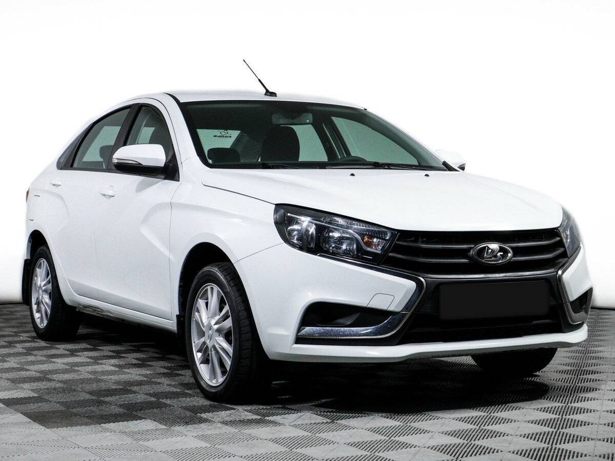 Lada Vesta