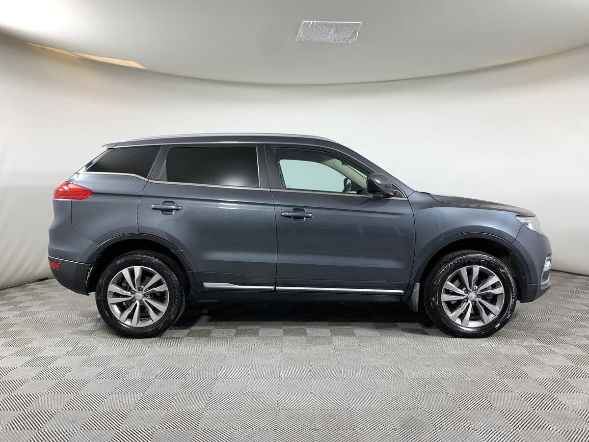 Geely Atlas