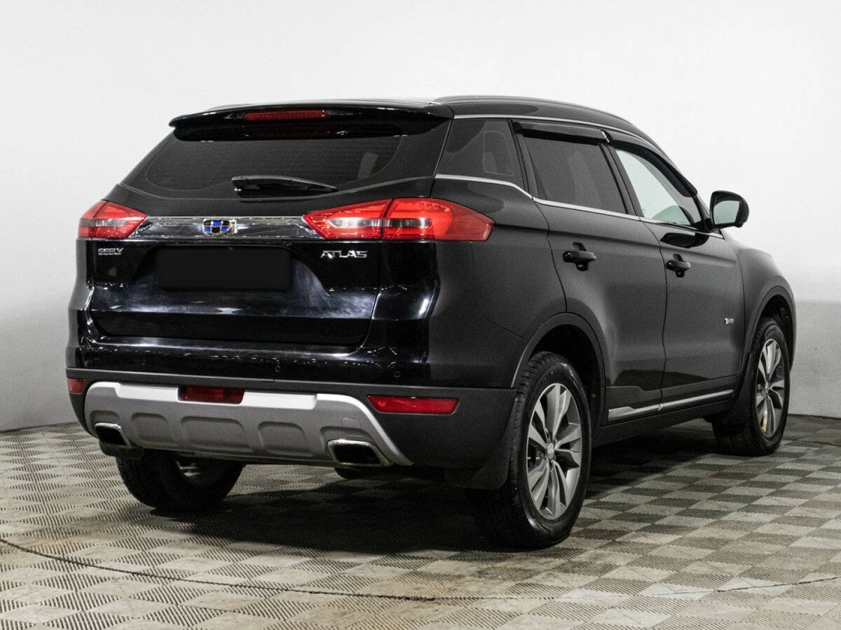 Geely Atlas