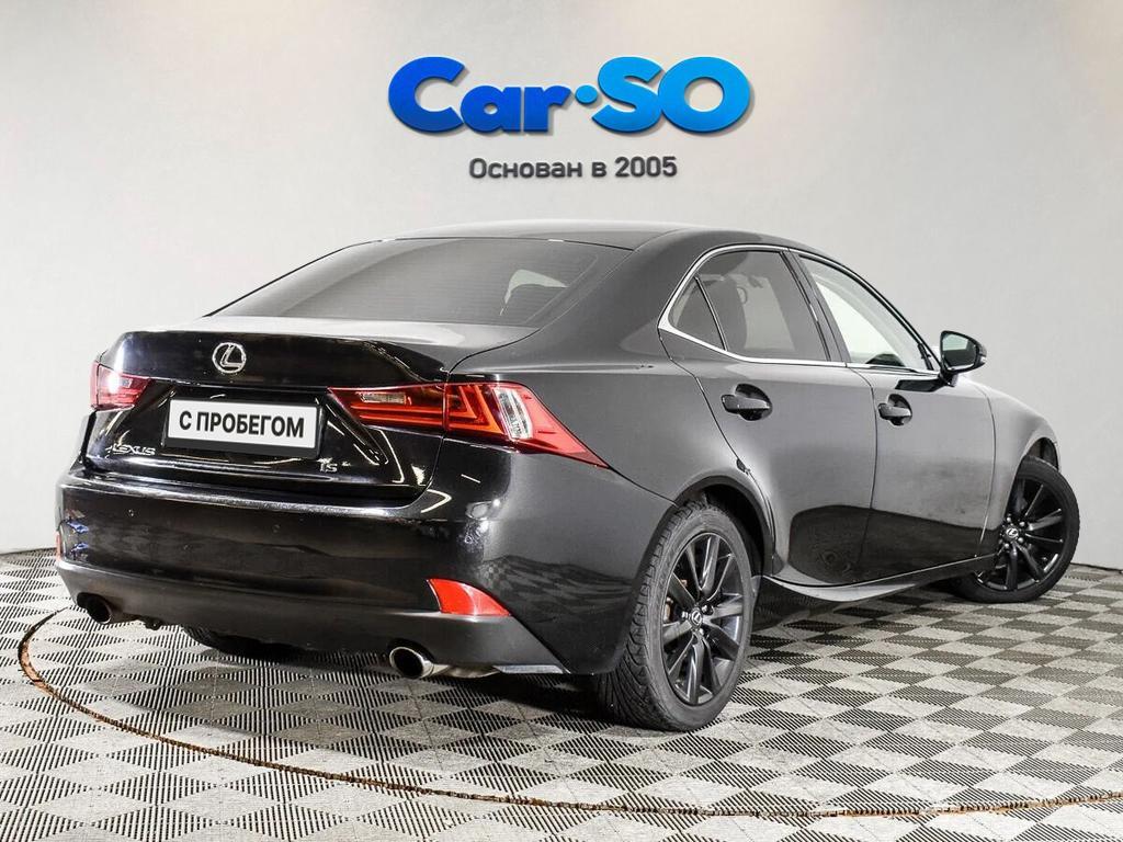 Lexus IS, III