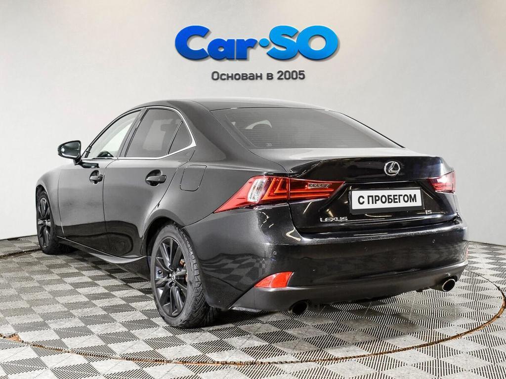 Lexus IS, III