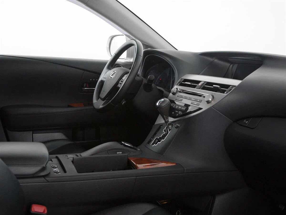 Lexus RX, III