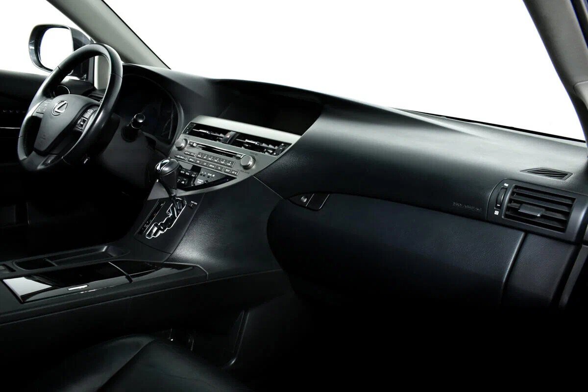 Lexus RX, III