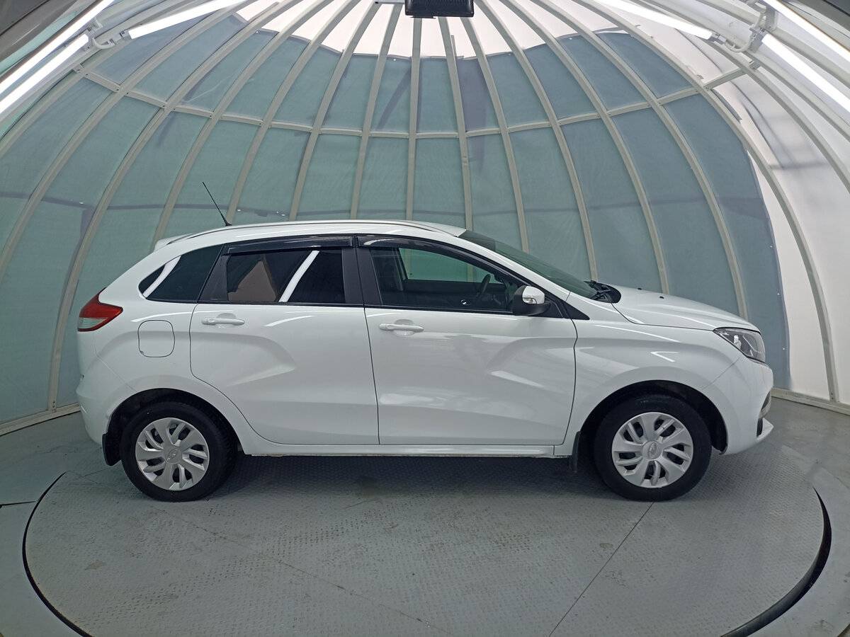 Lada XRAY