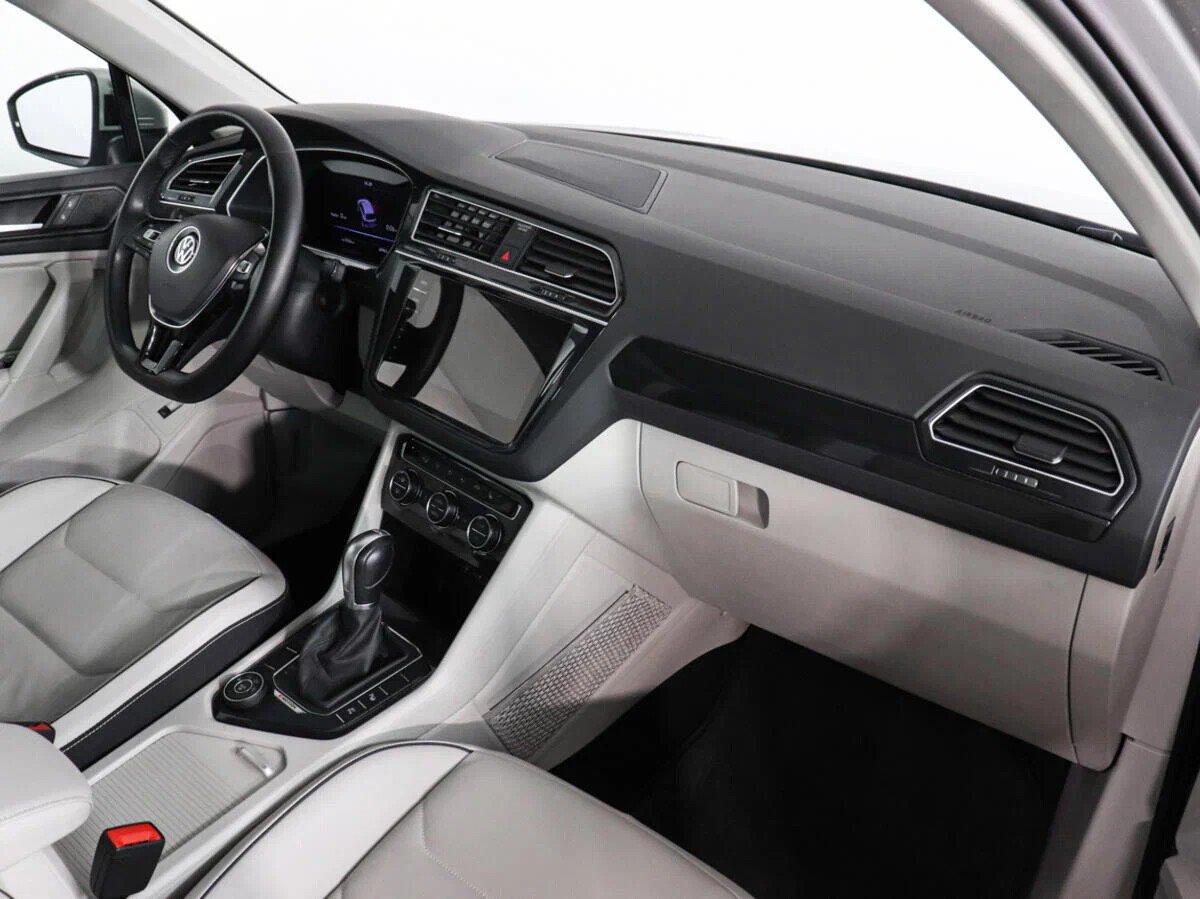 Volkswagen Tiguan, II