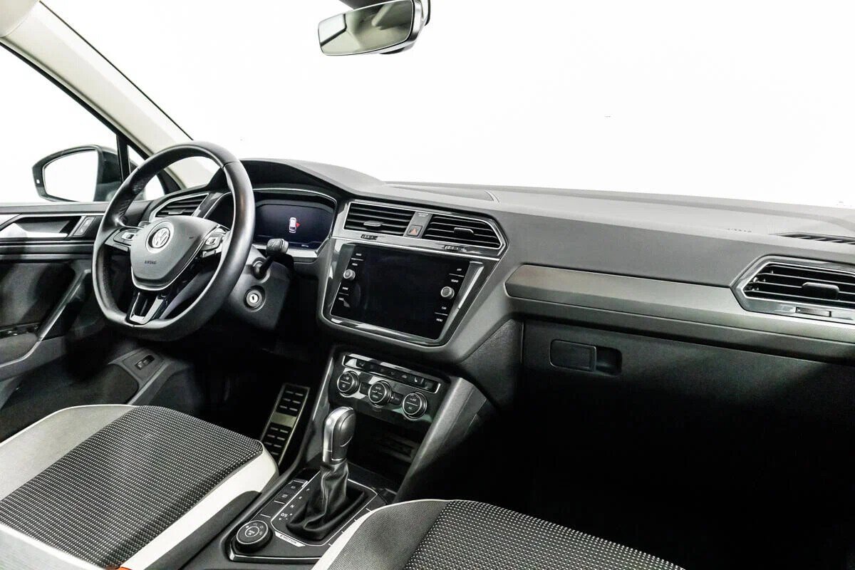 Volkswagen Tiguan, II