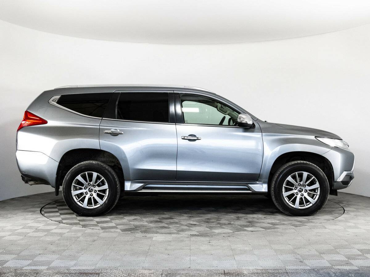 Mitsubishi Pajero Sport