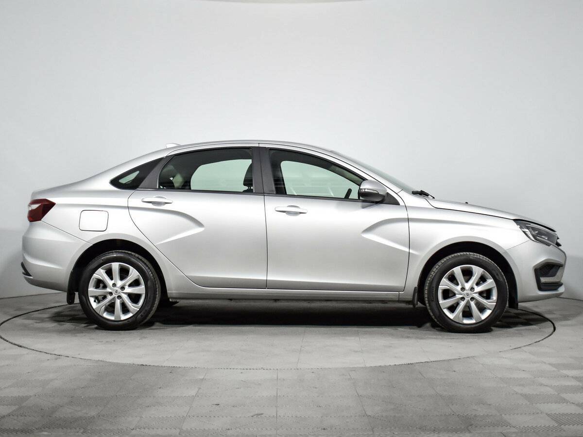Lada Vesta