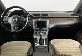 Volkswagen Passat, B7