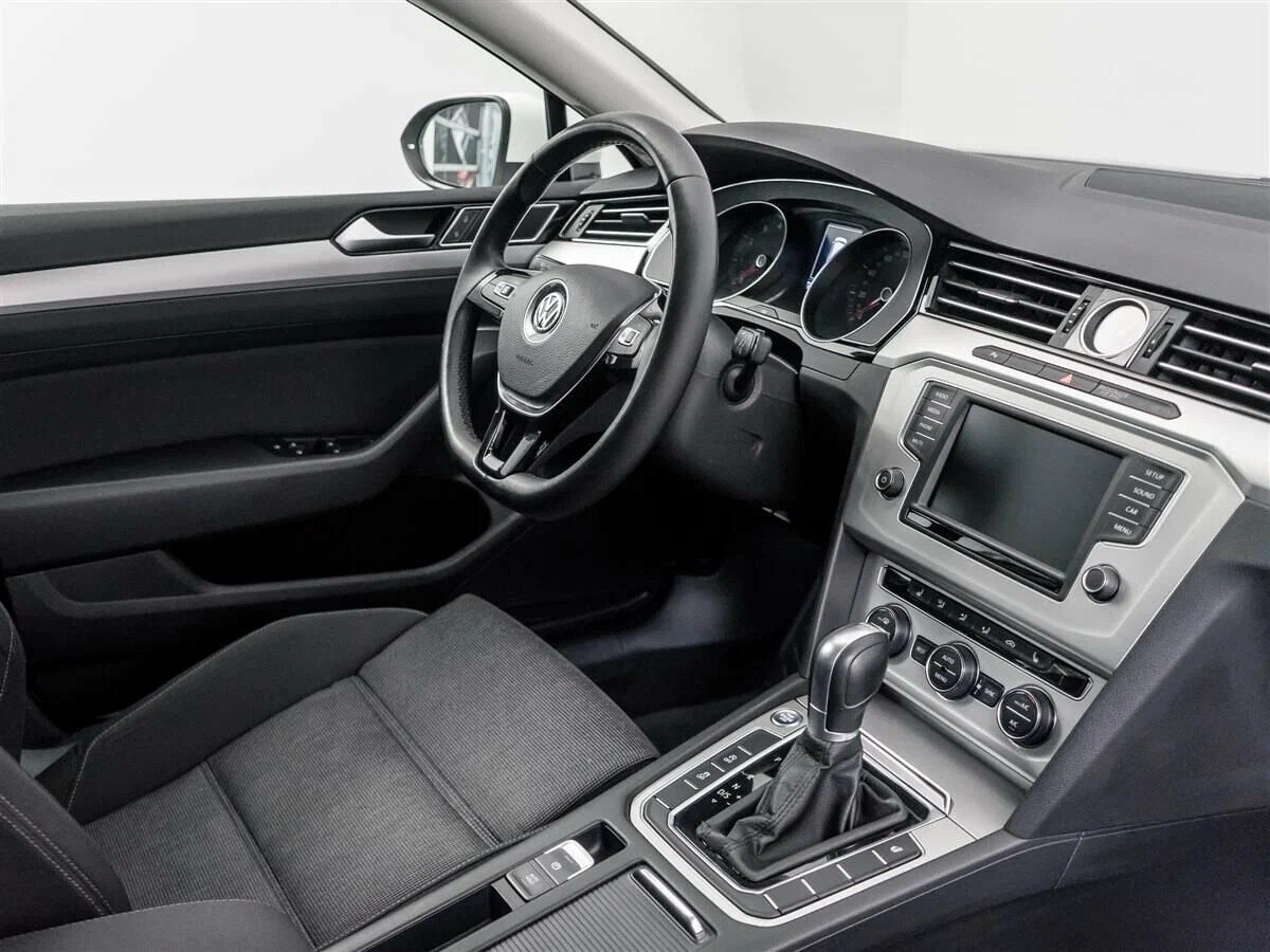 Volkswagen Passat, B8