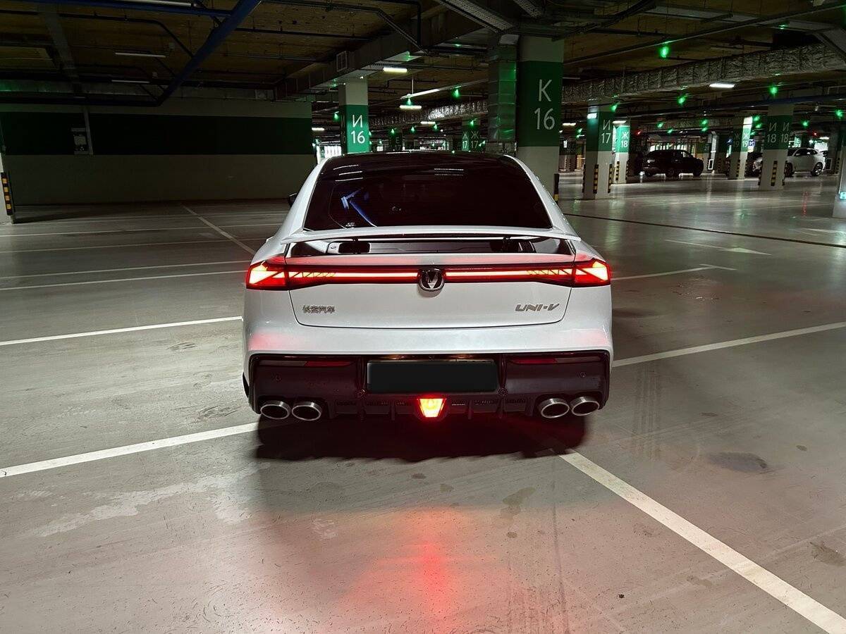 Changan UNI-V