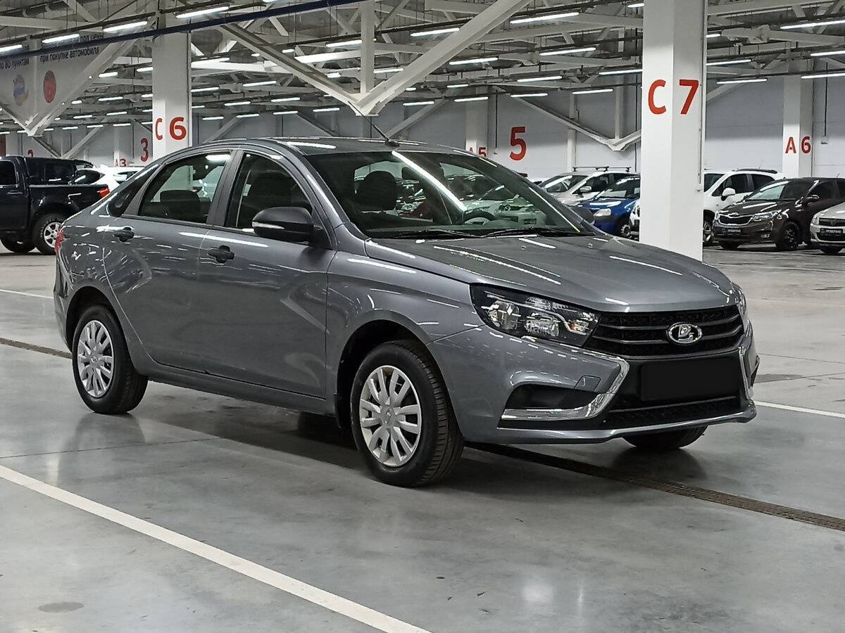 Lada Vesta