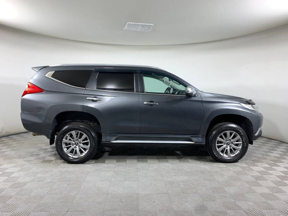 Mitsubishi Pajero Sport
