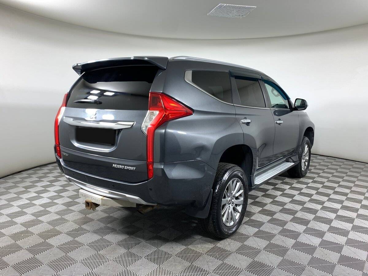 Mitsubishi Pajero Sport