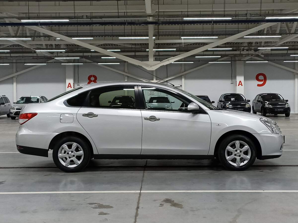 Nissan Almera